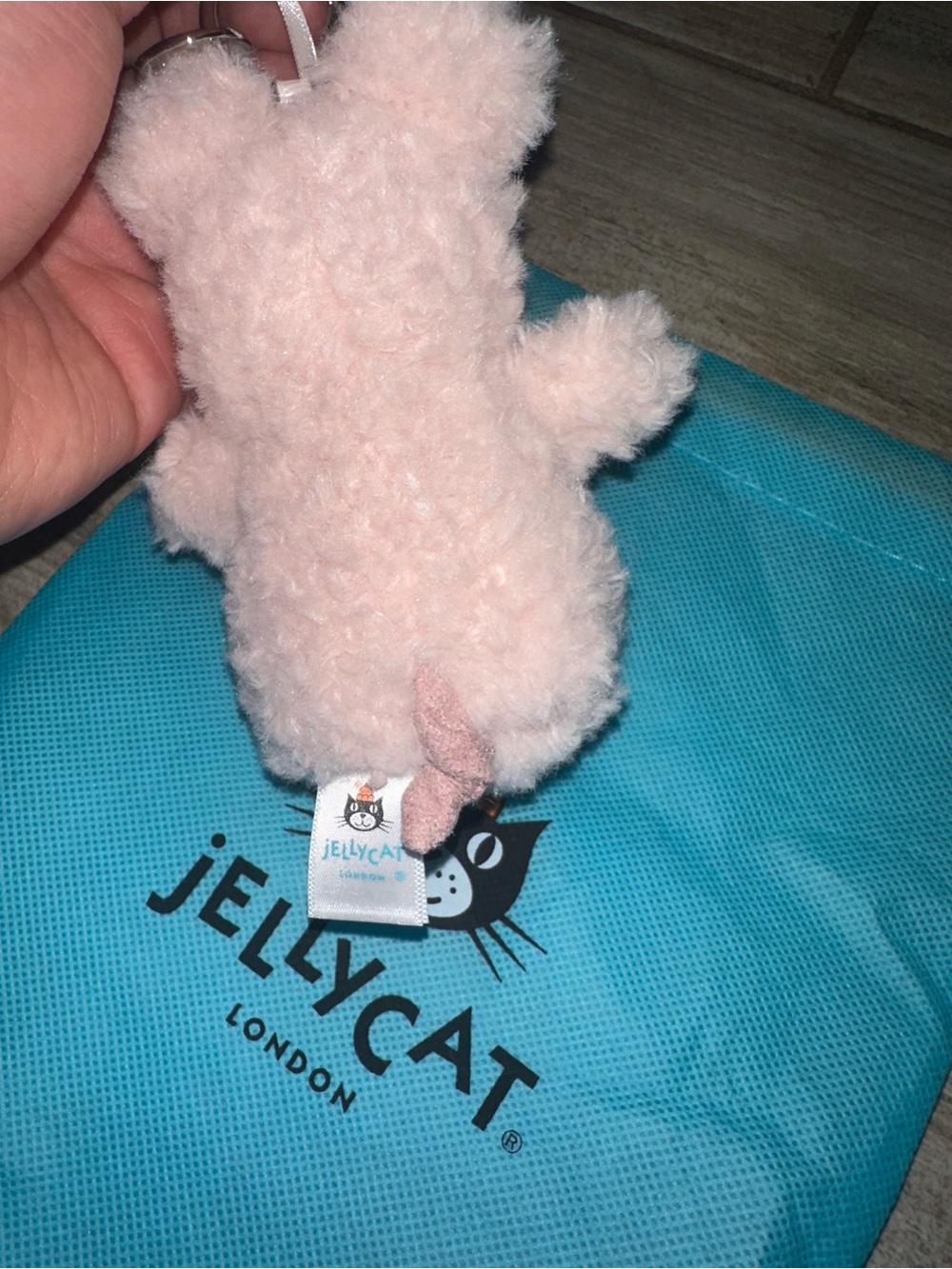 Authentic Jellycat Blush Pink Pig Bag Charm 🐷✨ - Picture 5 of 9
